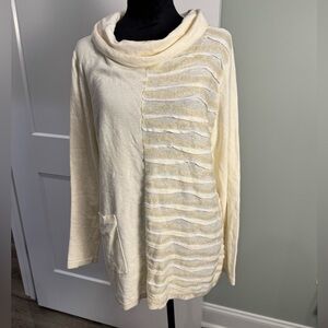 Soft Surroundings Cowl Neck Tunic Sweater Cream Pocket Pullover Womens medium